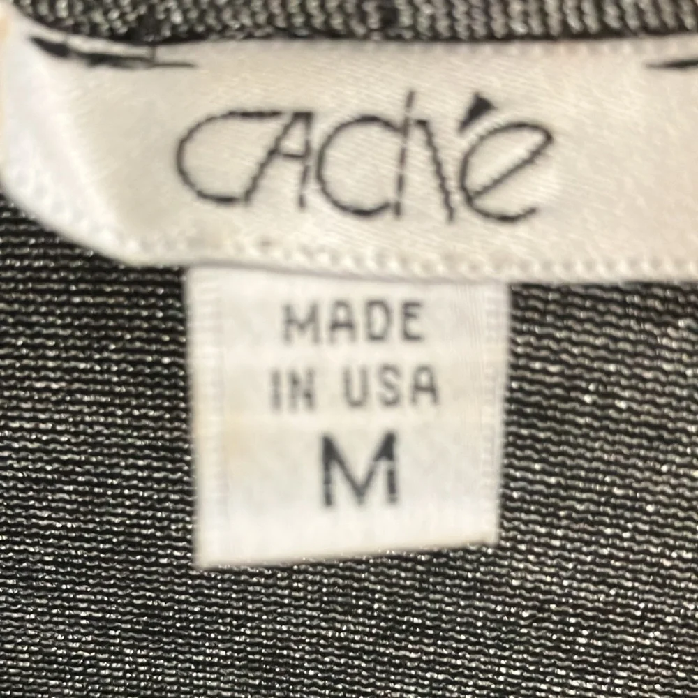 🩶Cache Metallic Top🩶 - Picture 5 of 5